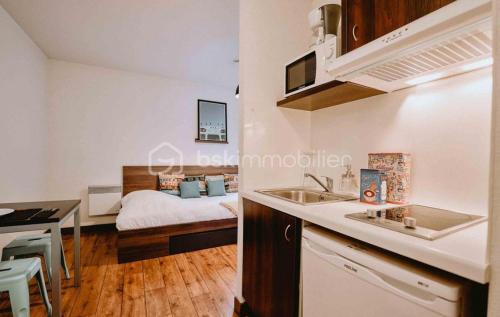 Zenao Appart Hotel Nevers Loire River Quay - Accommodations and Amenities