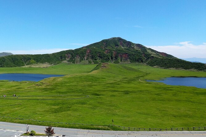 1 Day Aso 3 Sights Private Tour From or to Kumamoto - Unforgettable Experiences at Kusasenri Plain