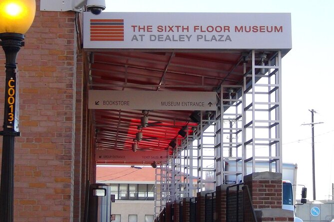 1-Hour JFK Assassination Walking Tour - Historical Context