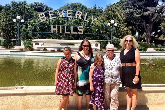 2 1/2 Hour Private Tour of Hollywood, Beverly Hills and Bel Air - Highlights of the Tour