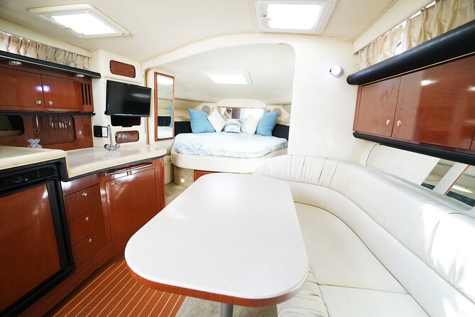 2 Hour Serenity and Scenic Yacht Tour With Champagne - Participation Details