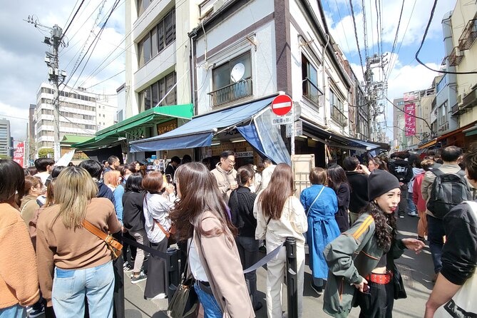 3-Hour Tsukiji Market Food-Hopping Guided Tour - Savoring the Freshest Sushi and Sashimi