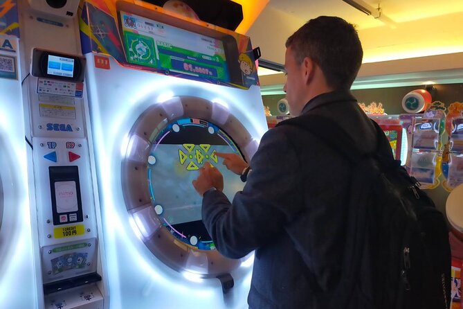 Akihabara Electric Town Adventure in Tokyo With Lunch - Taking in the Maid Café Experience