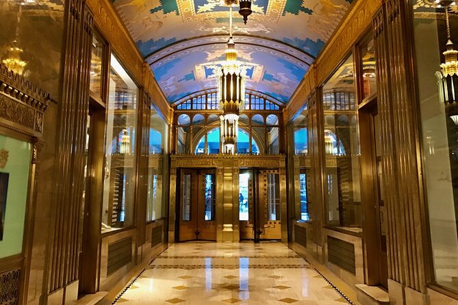 Art Deco and Architecture Midtown Landmarks Tour - Art Deco Design Elements