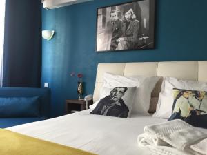 ATH Hotel Athénée - Amenities and Services