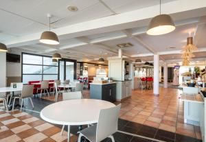B&B HOTEL Calais Terminal Cité Europe 3 Stars - Guest Reviews and Ratings