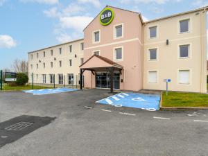 B&B HOTEL Compiègne Thourotte - Guest Reviews Highlights