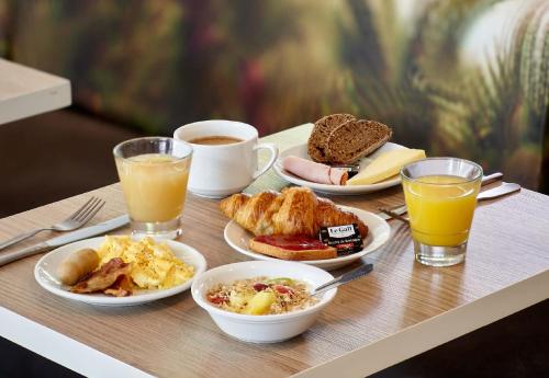 B&B HOTEL Maubeuge Station - Room Amenities and Features