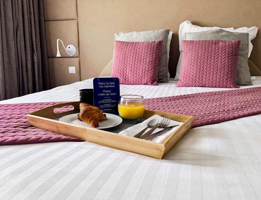 Best Western LAquarium Arras Nord - Room Types and Amenities