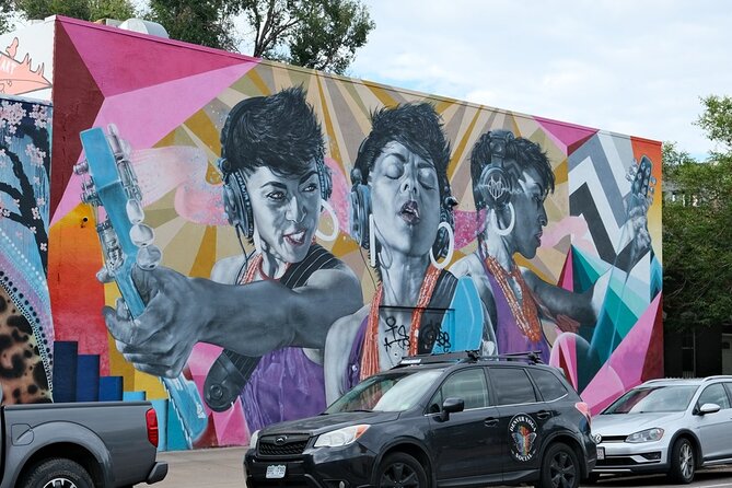 Bike and Booze Tour of River North Art District & Downtown - Tour Requirements