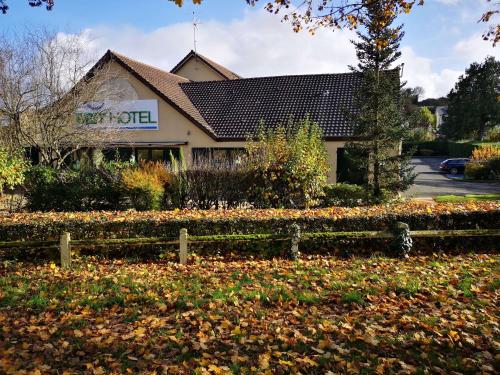 Brit Hotel La Ferte Bernard - Dining and Breakfast Experience