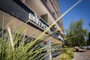 Brit Hotel Le Parc Vichy - Amenities and Services