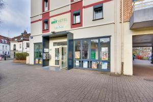 Brit Hotel Lille Centre - Accommodation Options