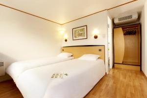 Campanile Rouen North - Barentin - Facilities and Services
