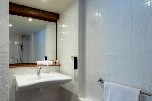 Campanile Rouen South - Zenith - Exhibition Park - Amenities and Services