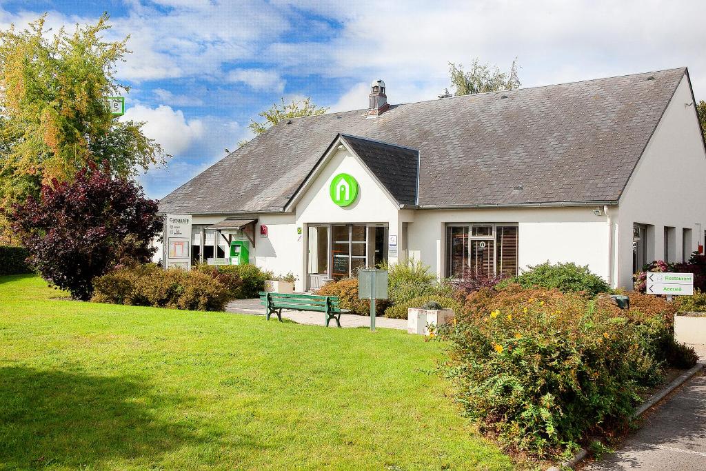 Campanile Vire - Dining and Breakfast Options