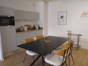 CAZAM VERNON-GIVERNY - Dining Options