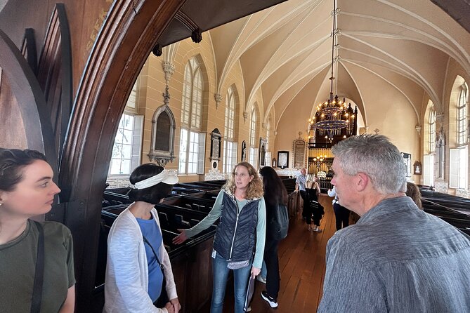 Charleston Gardens & Architecture 2 Hour Small Group Walking Tour - Accessibility Information