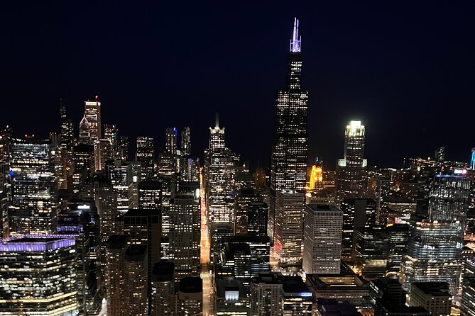Chicago Helicopter 10-Minute Tour for up to Three Passengers - Passenger Capacity and Weight Restrictions