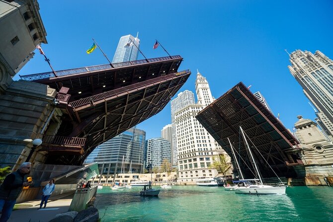 Chicago History and Architecture Walking Tour With Boat Cruise - Accessibility and Requirements