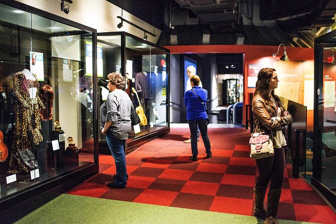 Circle Pass: Johnny Cash, Trolley Tour, Ryman, Ole Smoky, & More - RCA Studio B and the Heart of Music History