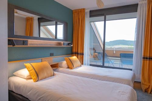 Club Vacances Bleues Les Horizons Du Lac (Formerly Serre-Du-Villard) - Dining Options