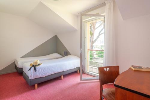 Comfort Aparthotel Nantes La Beaujoire - Amenities and Services