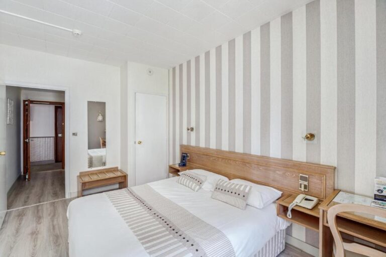 Contact Hotel Limoges – Hotel of the Two Mills Review