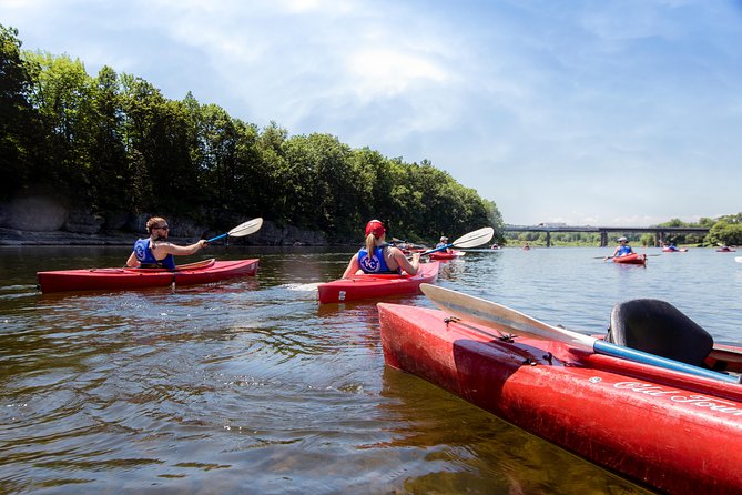 Delaware River Kayak and Wine Day Trip From Manhattan - Picnic Lunch From Local Deli