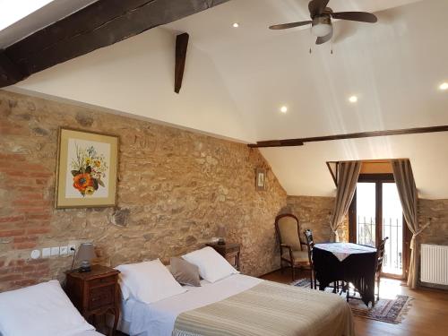 Domain of Vareilles - Facilities and Amenities