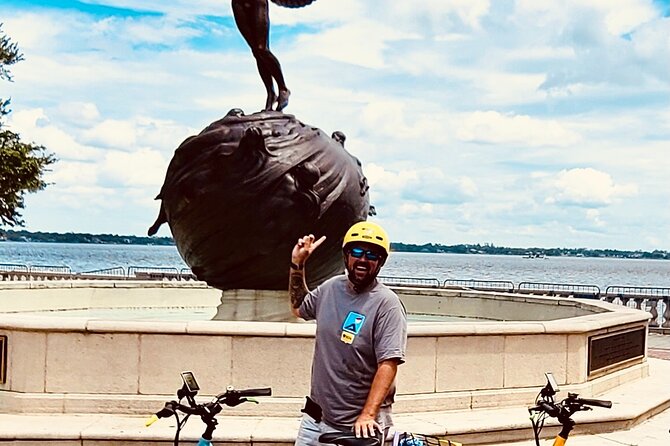 Electric Bike Art and Architecture Guided Tour in Jacksonville - Spotting River Dolphins