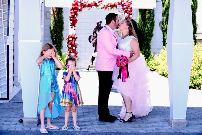 Elvis Chapel Wedding and Vow Renewal - Vow Renewal Options
