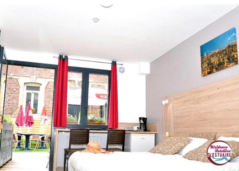 Estuary Hotel Residence Review