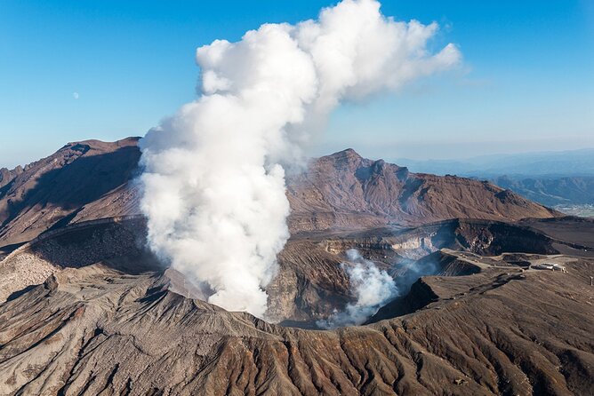 Fukuoka: Mount Aso Volcano, Kumamoto Castle, Grasslands Day Tour - Important Considerations