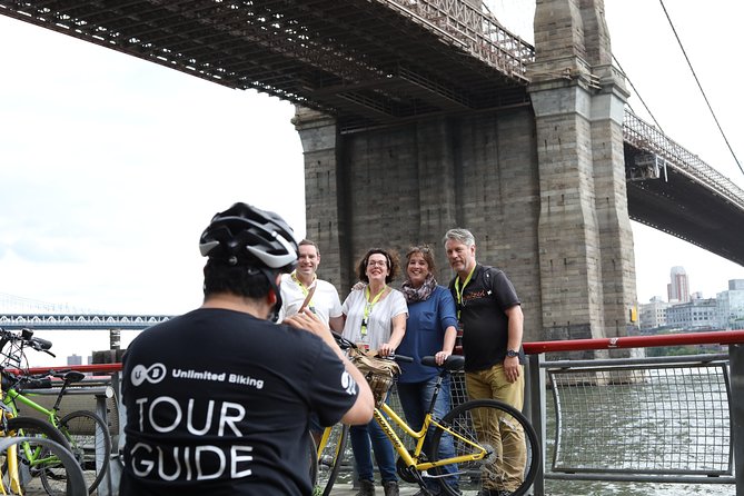 Guided Bike Tour of Lower Manhattan and Brooklyn Bridge - Exploring Iconic Sites