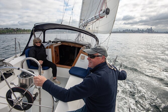 Guided Seattle Sailing Adventure From Bainbridge Island - About Captain Scott