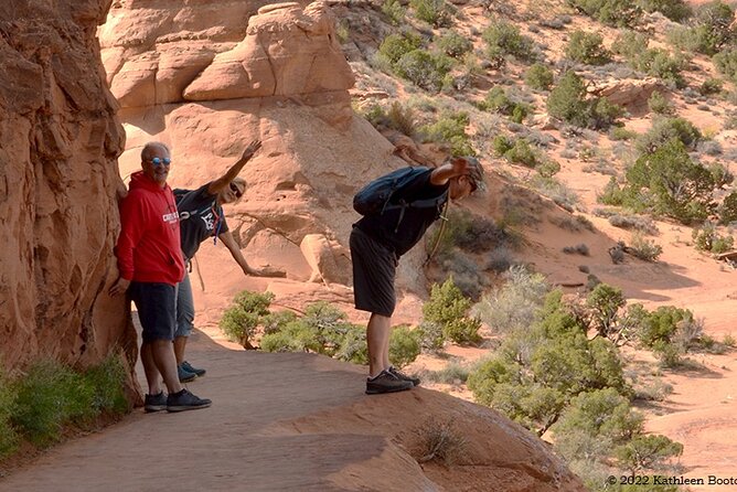 Half Day Private Arches National Park Guided Tour - Transportation