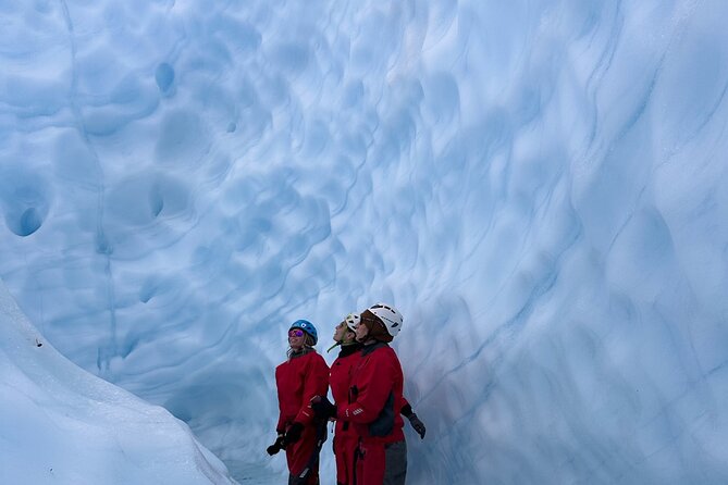 Helicopter Glacier Swim & Hike - An Unforgettable Hiking Adventure