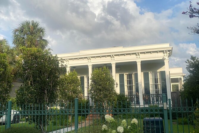 Highlights of the New Orleans Carrollton Neighborhood - Outdoor Spaces and Parks