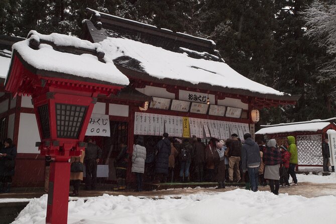 Hirosaki Temples and Shrines Historical Tour With Licensed Guide - Hakubutsukan and Historical Artifacts