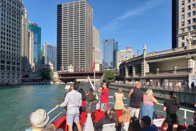 Historical and Architectural Chicago Fireboat River/Lake Cruise - Participation Information