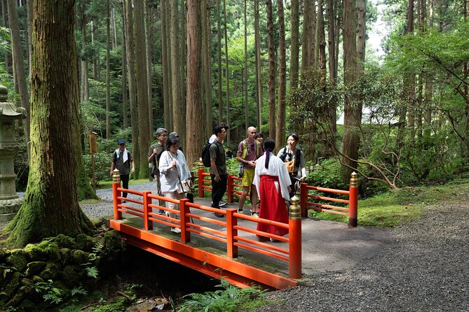 Hitachi Cultural Adventure to Sacred Trail and Gateway Day Tour - Visiting the Gateway Shrines