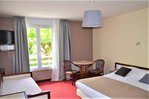 Hotel and Studios D'orfeuil - Accommodation Options