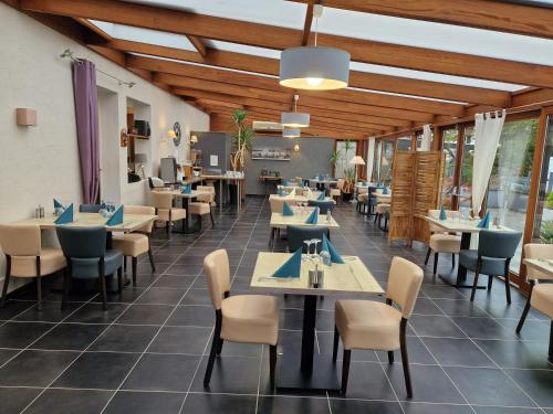 Hotel Bal - Dining Options