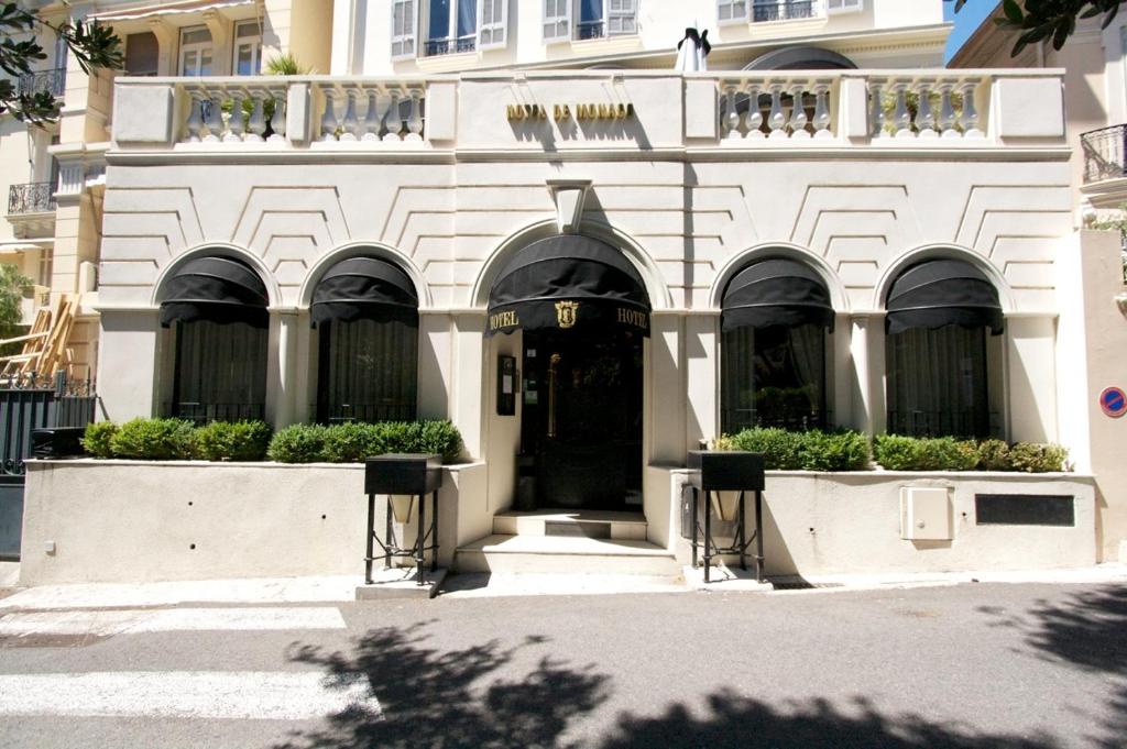 Hotel De Monaco - Guest Experiences