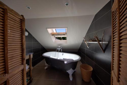 Hotel Du Grand Cerf & Spa - Guest Experience and Feedback