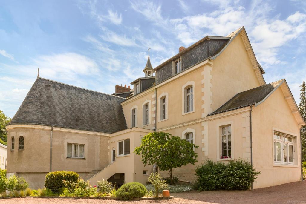 Hotel Le Haut Des Lys - Facilities and Amenities