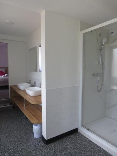 Hotel Les Jardins De Saulzet - Accommodation Options