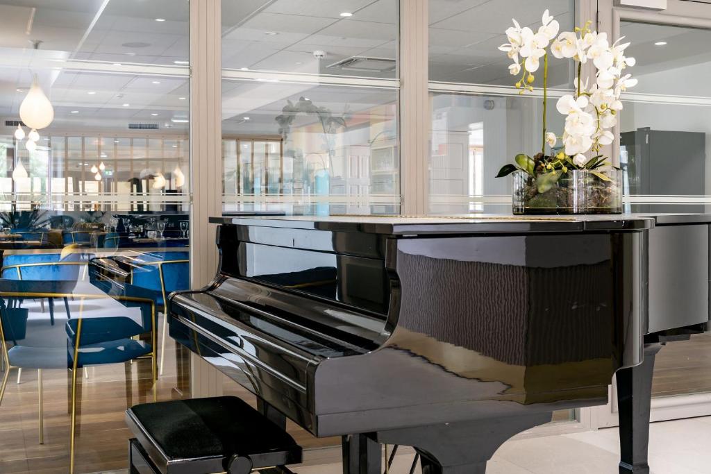 Hotel Miléade Les Pléïades La Baule - Facilities and Amenities