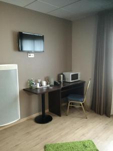 Hôtel Particulier VILLA DES MARAIS - Facilities and Services